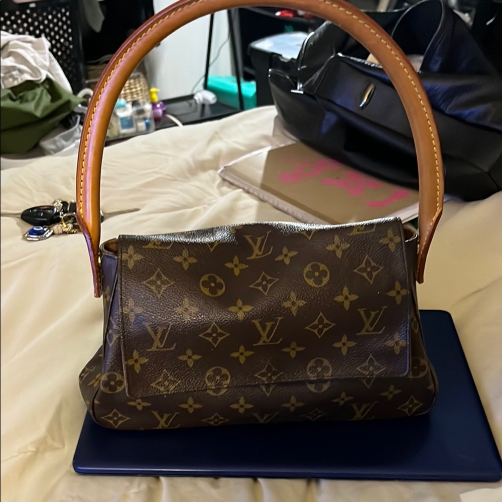 Louis Vuitton Brown Monogram Handbag real!